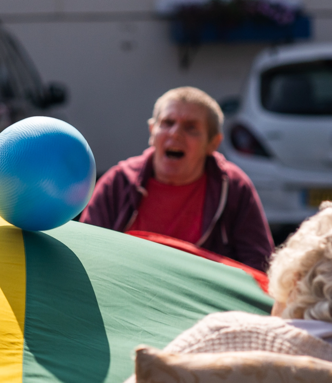 residents playing games